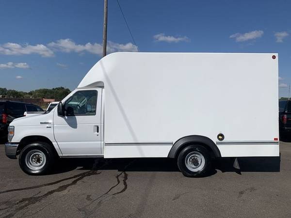 2013 Ford E-Series Cutaway Base 13FT Box Utility Cargo Truck V8 We Fin for sale in Canton, PA – photo 4