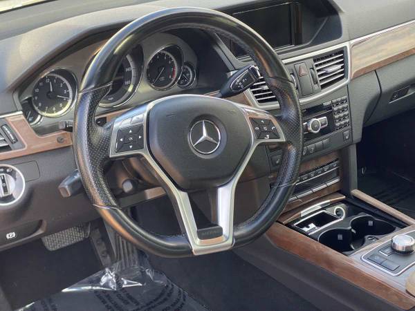 2013 Mercedes-Benz E 350 4MATIC Luxury Sedan sedan for sale in INGLEWOOD, CA – photo 12