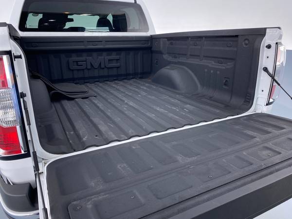2019 GMC Canyon Crew Cab Pickup 4D 5 ft pickup Black - FINANCE... for sale in Indianapolis, IN – photo 23