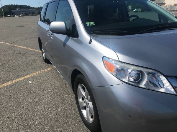 2011 Toyota Sienna LE 116k for sale in Chicopee, MA – photo 17