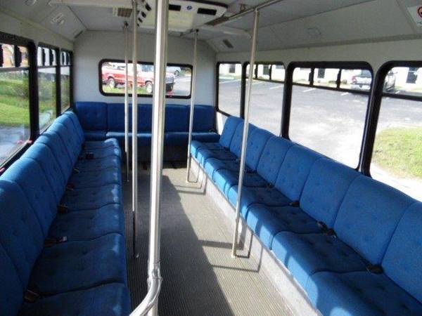2015 E450 SHUTTLE BUS 22 PASSENGER for sale in Sarasota, FL – photo 11