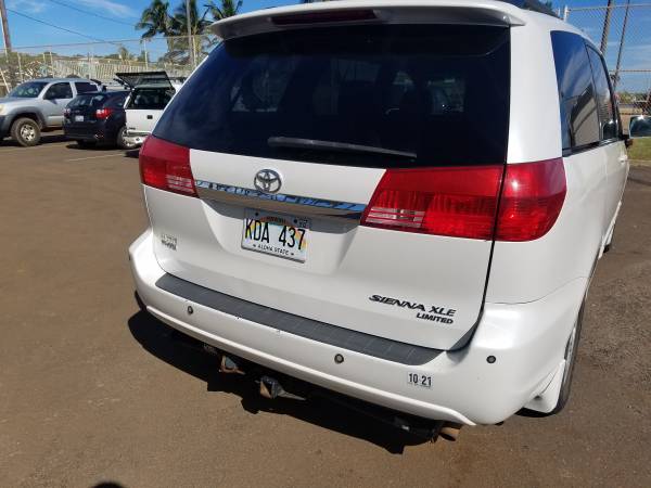 Clean mainland toyota sienna Xle limited - cars & trucks - by owner... for sale in Kealia, HI – photo 4