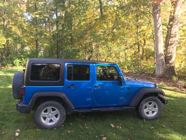 2015 Jeep Wranger 4x4 Unlimited Sport for sale in Howell, MI