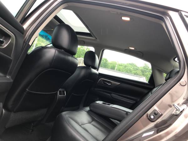 2015 Nissan Altima SL - Fully Loaded, Sunroof, Navigation, Leather for sale in Huntsville, AL – photo 15