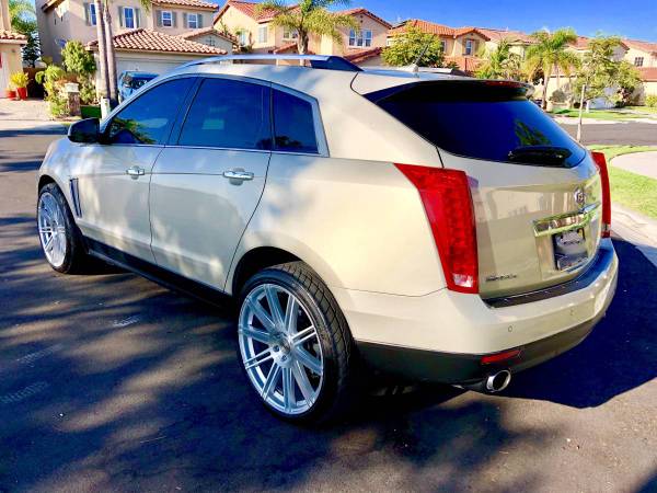 2013 CADILLAC SRX 4 FULLY LOADED, ALL WHEEL DRIVE, PANORAMIC ROOF, NAV for sale in San Diego, CA