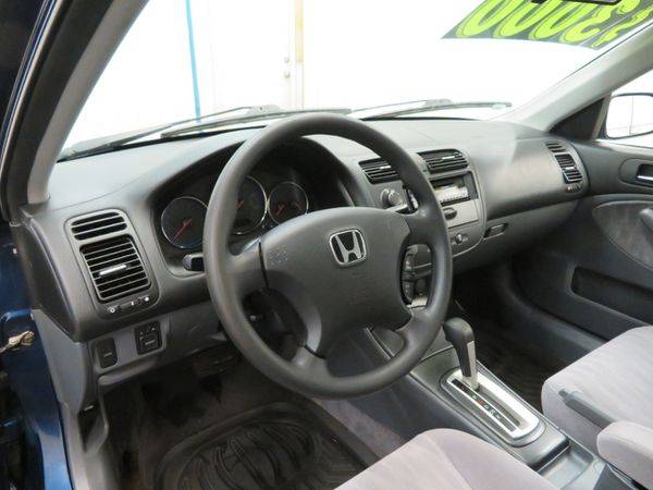 2005 Honda Civic Sdn LX AT - LOTS OF SUVS AND TRUCKS!! for sale in Marne, MI – photo 11