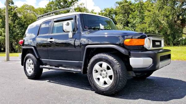 2007 Toyota FJ Cruiser CLEAN CARFAX 1 OWNER 4X4 for sale in Fort Myers, FL – photo 6