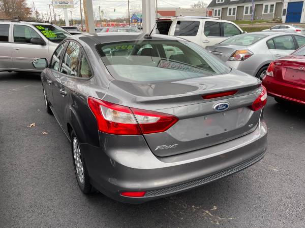 2012 FORD FOCUS SE SEDAN - cars & trucks - by dealer - vehicle... for sale in Milford, CT – photo 7