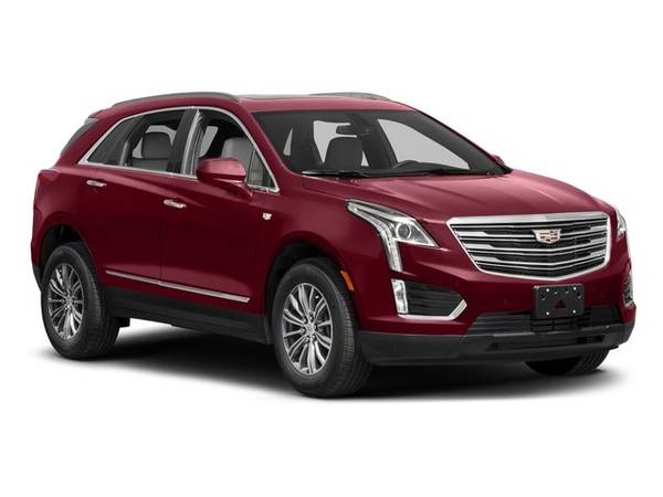 2018 Caddy Cadillac XT5 Luxury AWD suv Gray for sale in Portsmouth, NH – photo 9