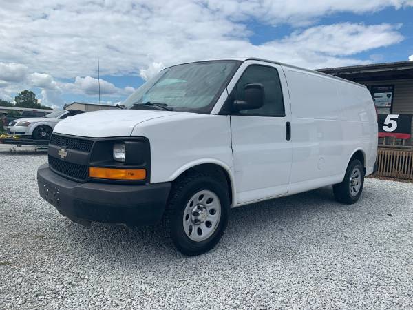 2013 CHEVY EXPRESS G1500! GOOD WORK VAN - - by dealer for sale in Athens, AL