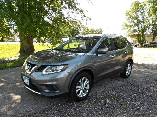 2015 NISSAN ROGUE SV w/AWD for sale in Maple Plain, MN