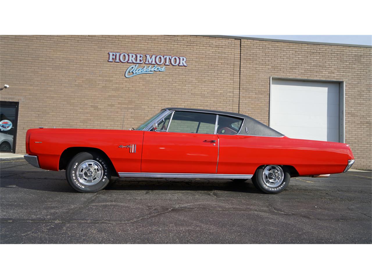 1967 Plymouth Sport Fury for sale in Old Bethpage , NY – photo 16