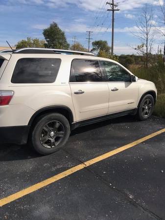 2007 GMC ACADIA SLT for sale in Chilton, WI