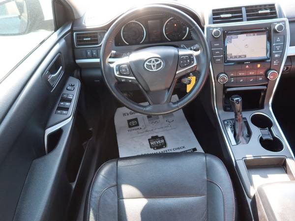 2016 Toyota Camry SE - - by dealer - vehicle for sale in Hendersonville, NC – photo 5