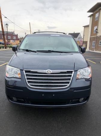 2008 Chrysler TOWN AND COUNTRY TOURING!!! for sale in South River, NJ