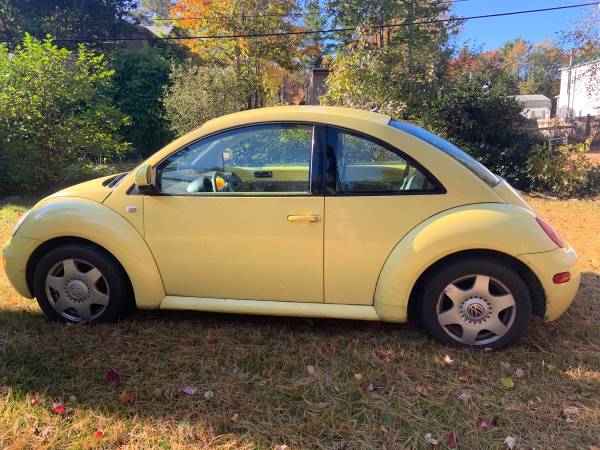 1999 Yellow VW Beetle for sale in East Derry, NH – photo 6