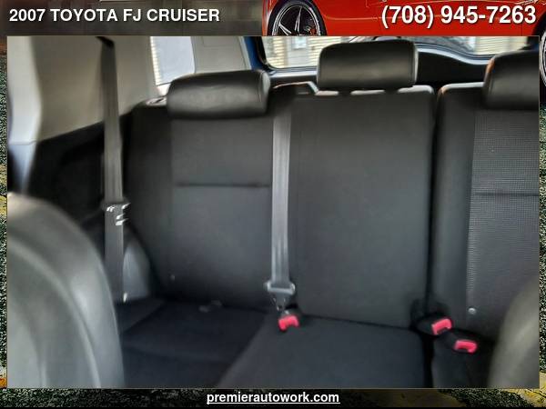 2007 TOYOTA FJ CRUISER - - by dealer - vehicle for sale in Alsip, IL – photo 13