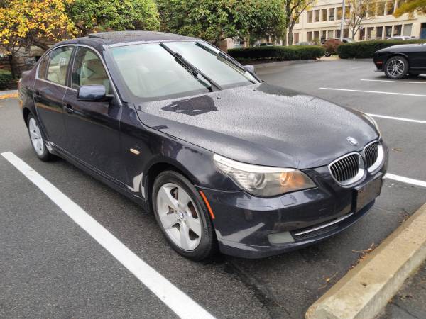 2008 BMW 528xi, 4x4, Navigation, Sunroof, Leather etc..... for sale in QUINCY, MA
