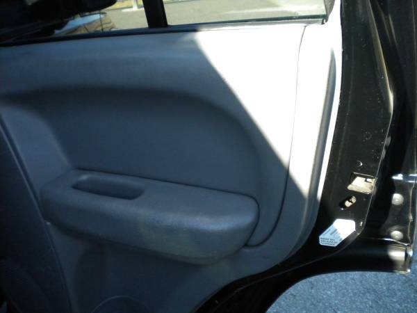 Jeep Liberty 4X4 65th anniversary edition Sunroof 1 Year for sale in hampstead, RI – photo 16