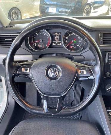 2017 Volkswagen Jetta 1 4T SE - - by dealer - vehicle for sale in Reno, NV – photo 19