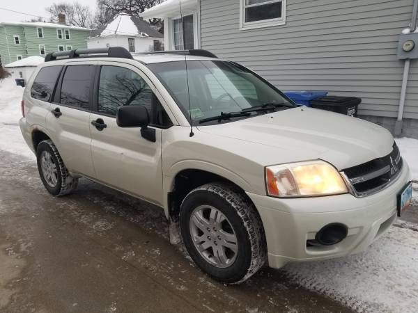 2008 Mitsubishi Endeavour for sale in Fargo, ND
