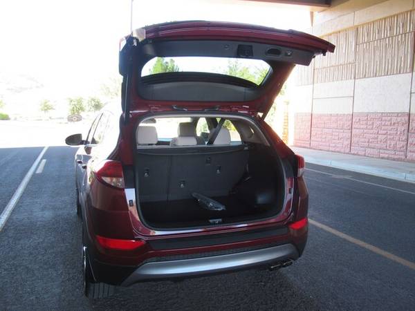 2016 Hyundai Tucson Sport w/Beige Interior for sale in Saint George, UT – photo 12