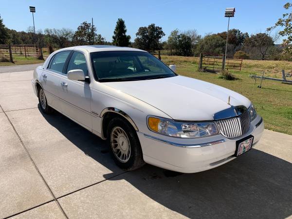 2000 Lincoln Towncar Cartier for sale in Siloam Springs, AR