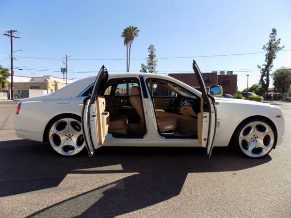 2011 Rolls-Royce Ghost 4dr Sdn with Steering wheel audio controls for sale in Phoenix, AZ – photo 8