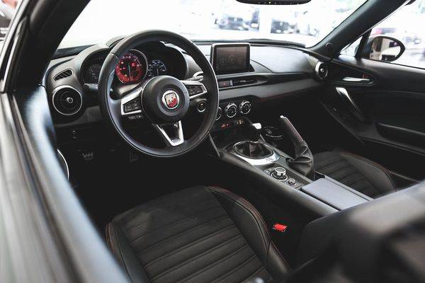 2018 Fiat 124 Spider Abarth Call/Text for sale in Kirkland, WA – photo 19