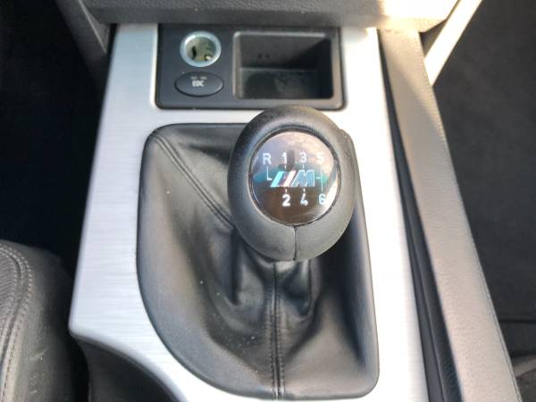 2007 BMW M5 6 Speed manual V10 for sale in Hopewell Junction, NY – photo 12