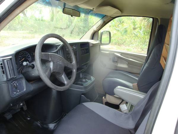 2004 Chevy G3500 Express Van for sale in Homosassa Springs, FL – photo 9
