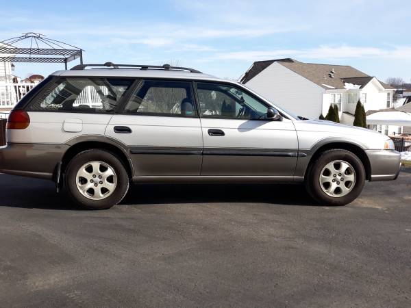 1999 Subaru Outback for sale in Irwin, PA – photo 4