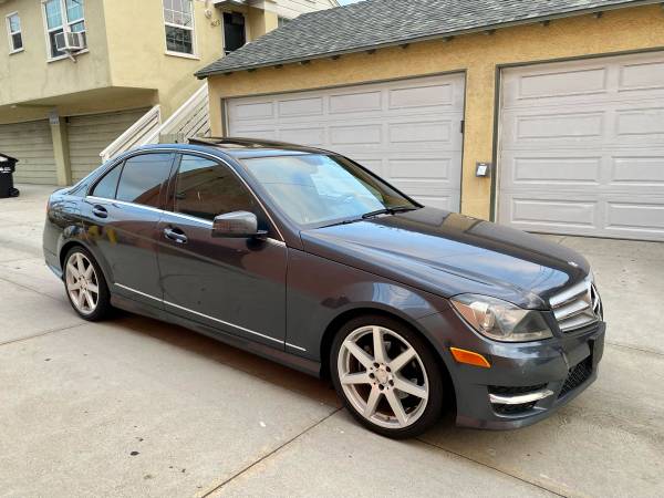 2013 Mercedes-Benz C250 Sedan Clean Title for sale in Valley Village, CA – photo 2