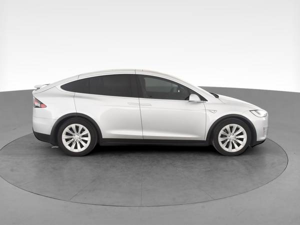 2016 Tesla Model X 75D Sport Utility 4D suv Silver - FINANCE ONLINE... for sale in San Diego, CA – photo 13
