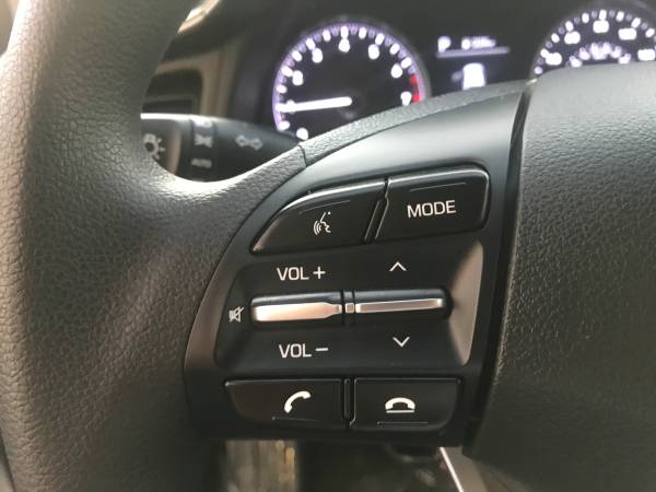***** 2019 Hyundai Elantra SEL, Only 7K Miles, Camera, Blue Tooth, for sale in Washington, District Of Columbia – photo 15
