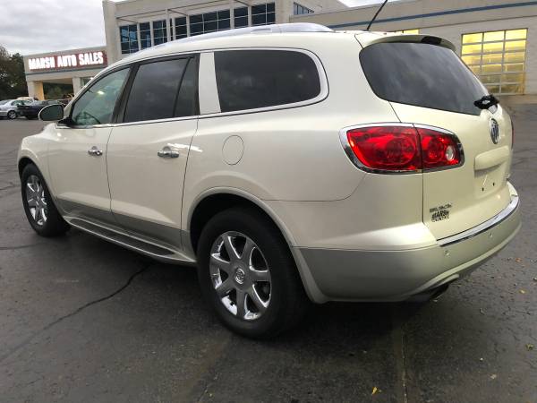 Loaded! 2008 Buick Enclave CXL! AWD! Guaranteed Finance! for sale in Ortonville, MI – photo 3