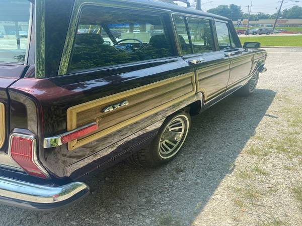 1989 Jeep Grand Wagoneer 4WD - - by dealer - vehicle for sale in Hendersonville, NC – photo 19