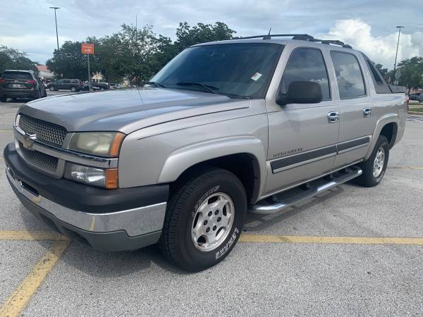 2005 Chevy Avalanche for sale in Deland, FL