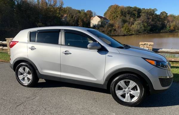 2013 Kia Sportage LX AWD LOW MILES for sale in Laurel, District Of Columbia – photo 2