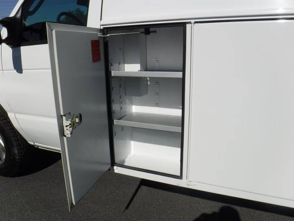 2003 *Ford* *E350* *10'* Enclosed Utility Van for sale in Ephrata, PA – photo 22