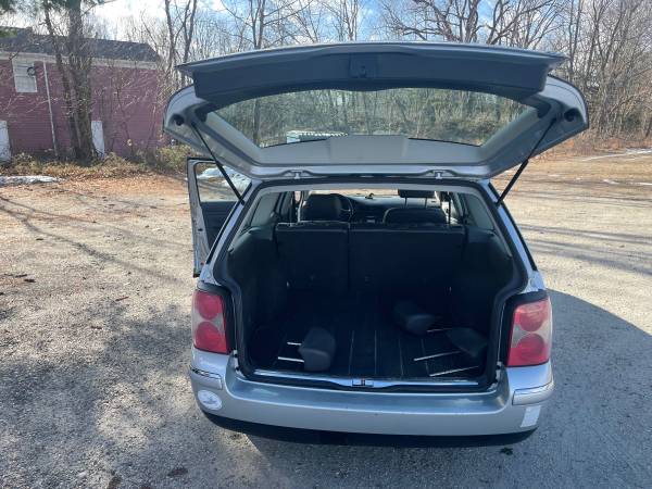 2005 Volkswagen Passat GLX 4Motion Wagon 4D - - by for sale in North Kingstown, RI – photo 12