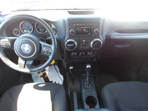 2015 Jeep Wrangler Unlimited 4WD 4dr Sport for sale in Frankenmuth, MI – photo 12