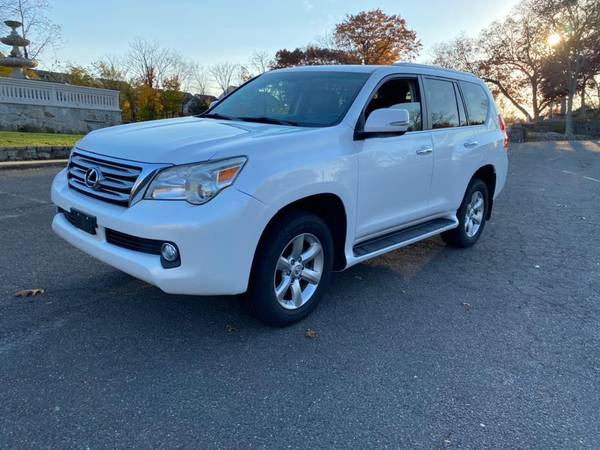 2010 Lexus GX 460 4WD 4dr -EASY FINANCING AVAILABLE - cars & trucks... for sale in Bridgeport, CT – photo 4