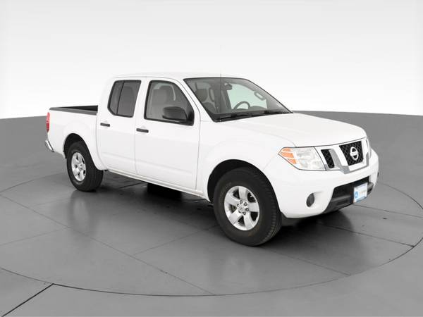 2012 Nissan Frontier Crew Cab SV Pickup 4D 5 ft pickup White -... for sale in East Palo Alto, CA – photo 15