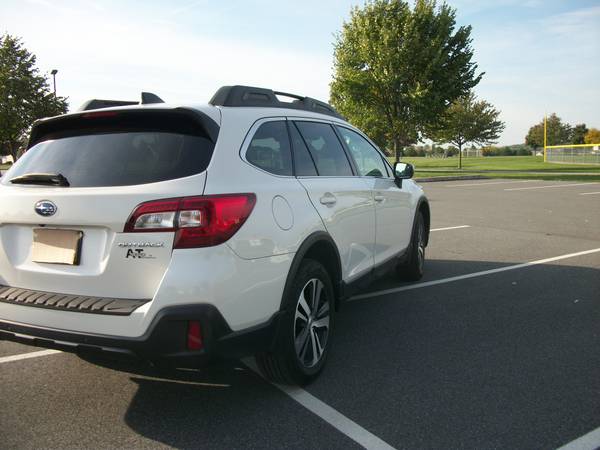 2018 Subaru Outback for sale in Mount Joy, PA – photo 3