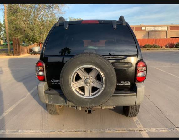 2005 Jeep Liberty Renegade 4X4 - - by dealer - vehicle for sale in Mesa, AZ – photo 6