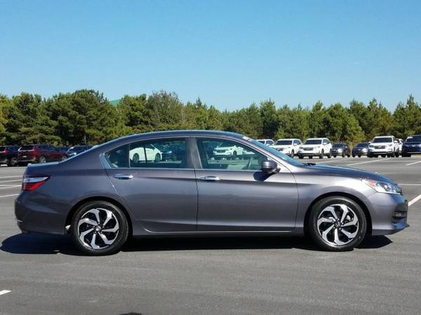 2017 Honda Accord EX-L SKU:HA109745 Sedan for sale in Columbus, GA – photo 5