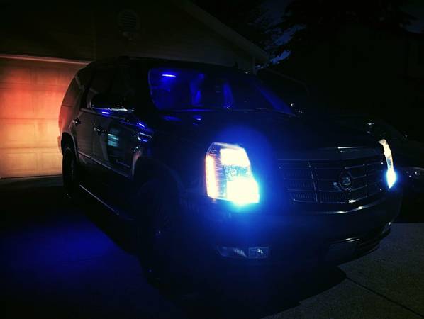 2007 Cadillac Escalade AWD Black/Black on 24s - - by for sale in Vancouver, OR – photo 4