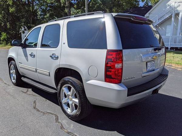 2011 Chevrolet Tahoe LT 4WD, Sunroof, 3rd Row, Leather, 20s,... for sale in Sanford, NC – photo 6