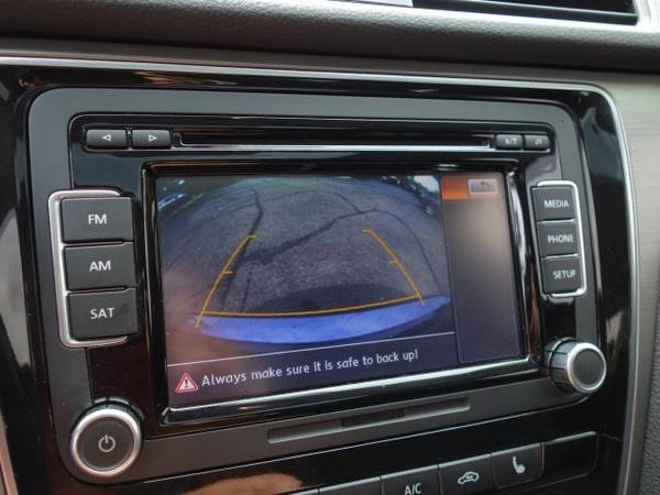 2014 VW Volkswagen Passat TDI SE sedan Urano Gray for sale in Clarkston , MI – photo 17